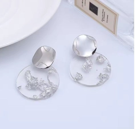 Trendy Round Gold Leaf Resin Earrings