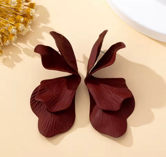 3D Matte Petal Earrings.