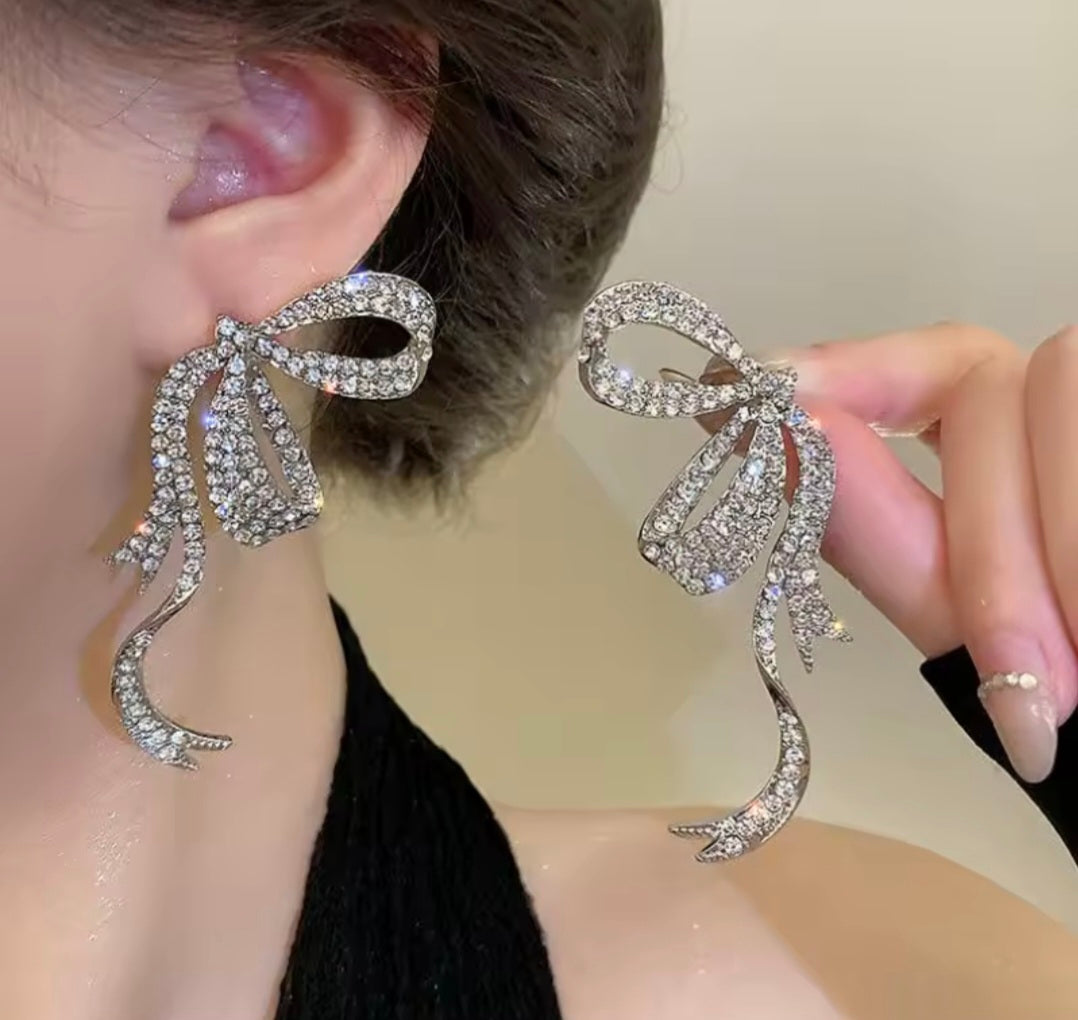 Elegant, Rhinestone Bow Drop Earrings.