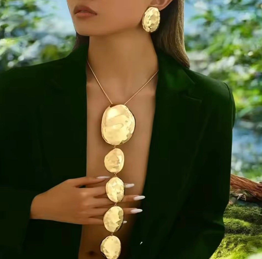 Large Pendant Bohemian Elegance Necklace Set