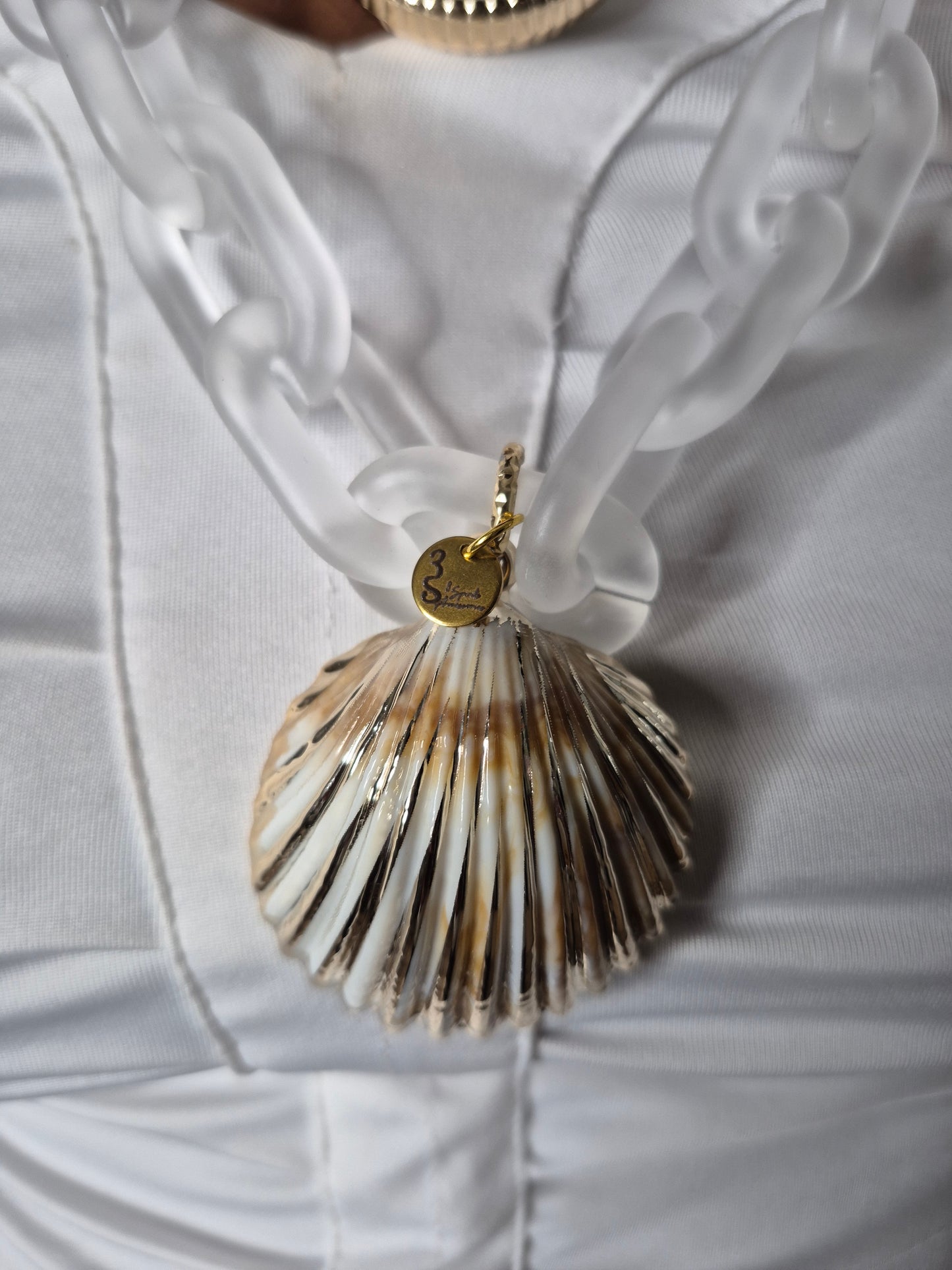 Golden Shell Necklace